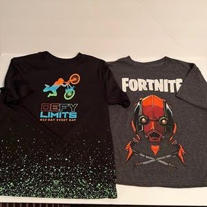 Fortnite Boys T shirts size 8 boys. Both for 11$